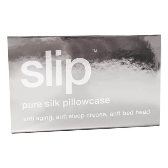 Other - BRAND NEW Slip silver silk pillowcase